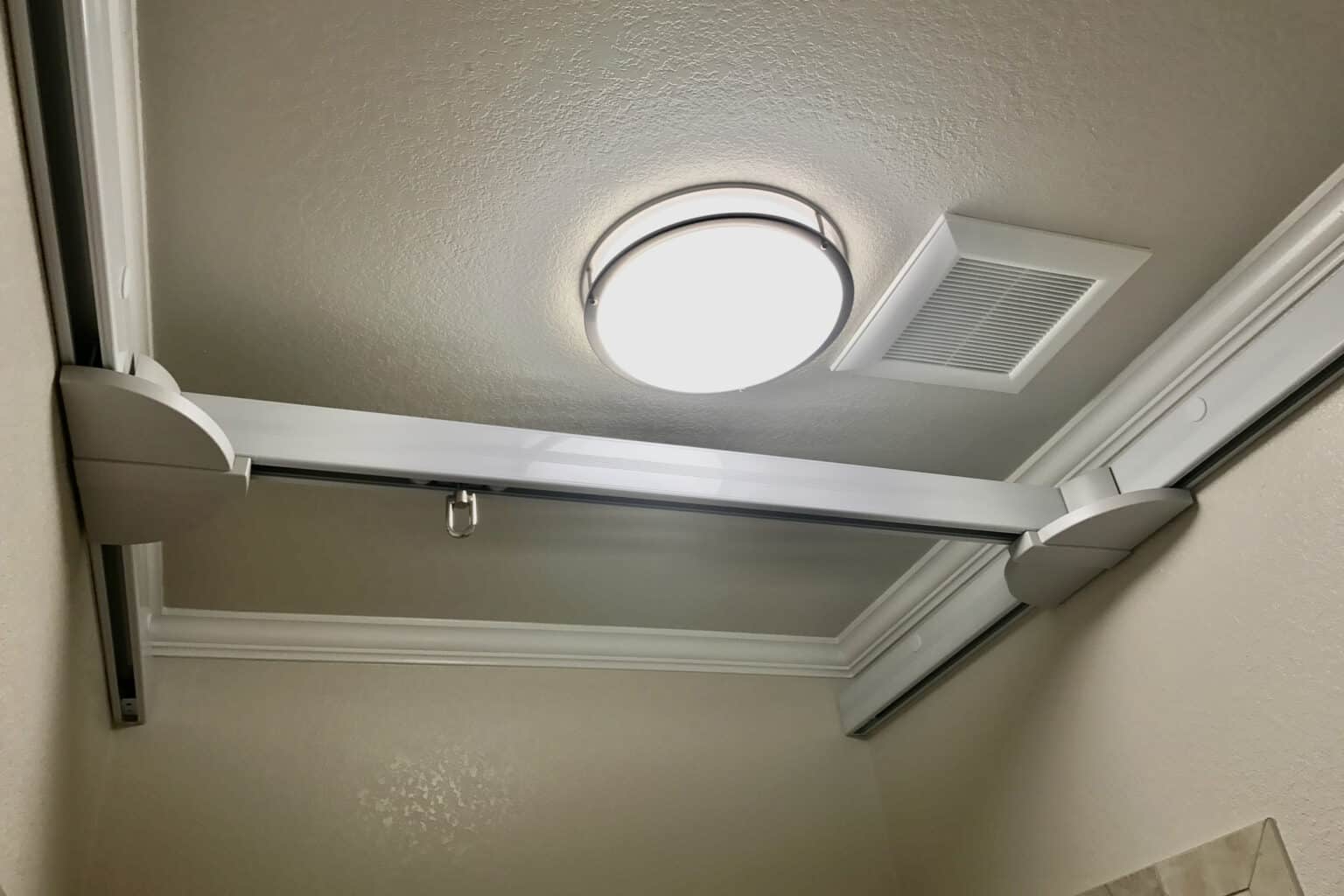 Compact Wallmount XY for Portable Lift Motor