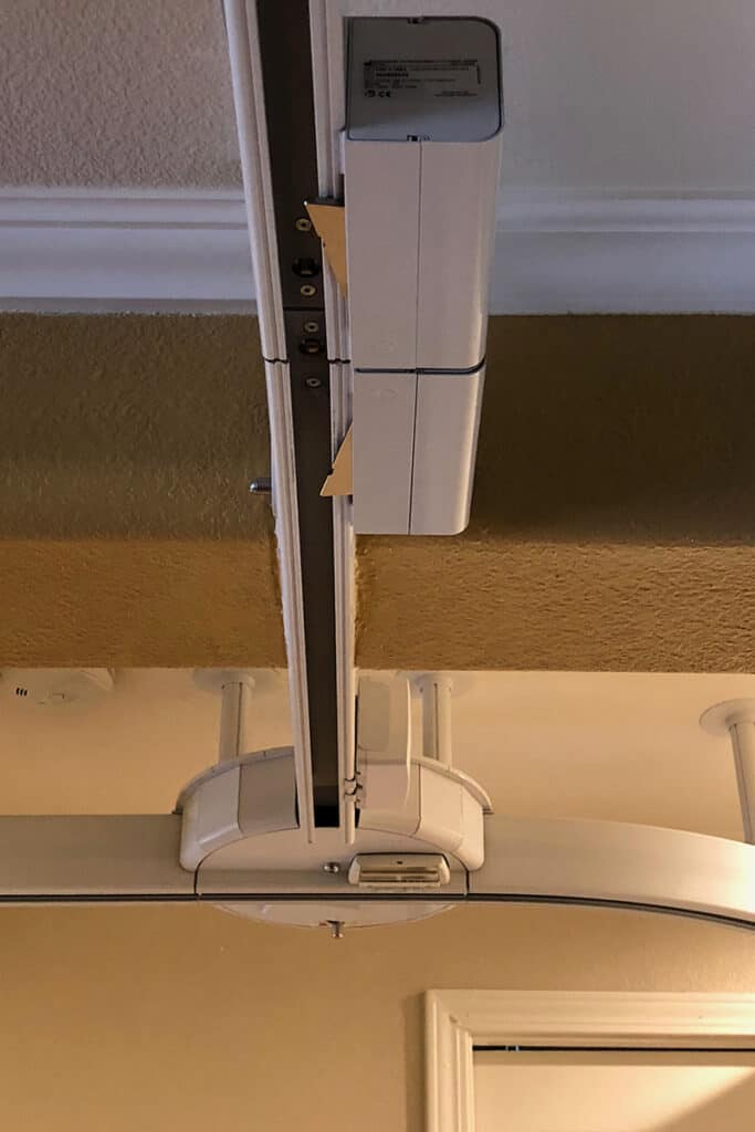 XY to Hallway, Gate and Turntable